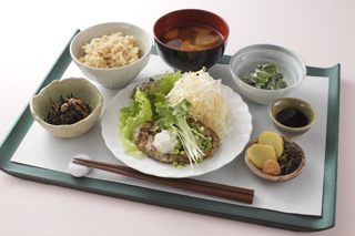 元氣亭本日のお食事（幅320px）.jpg