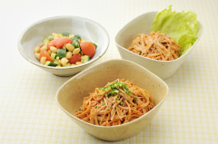 91_にんじんのごまソース和え、にんじんサラダ、豆サラダ.jpg