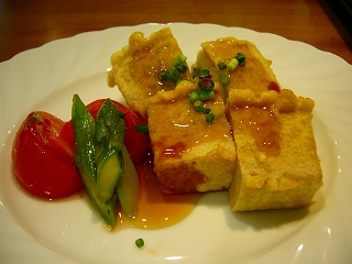 凍み豆腐のはさみ揚げ～ほうれん草豆乳クリームがけ～