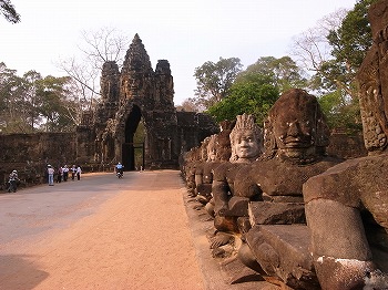 a-R0011956.jpg