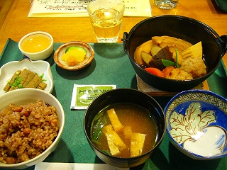 れんこん団子と車麩の煮物（冬バージョン）