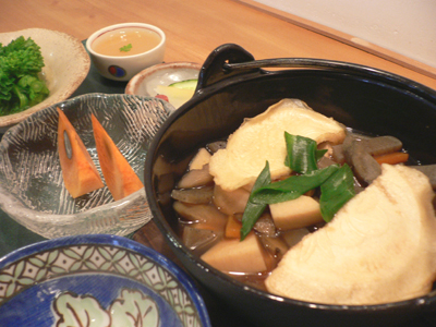 1日5食限定 『南部せんべい汁セット』 ２月末まで★