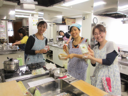 b(特別教室)差替え,右側2人アップ.jpg