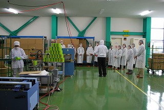 factoryTour_03.jpg