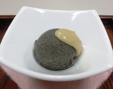 黒ゴマアイス麹ジャム.JPG